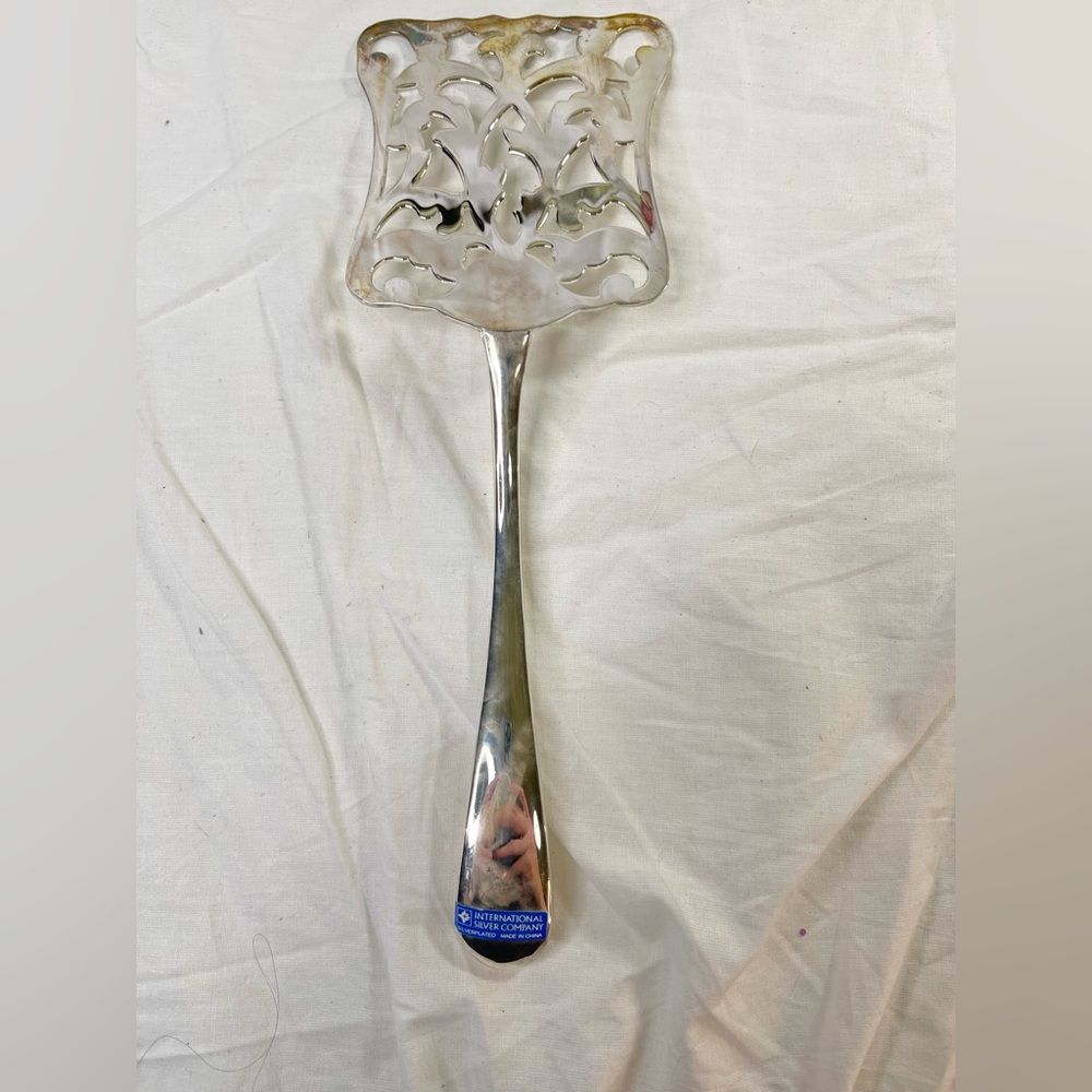 International Silver Company Silverplate Asparagus Server - Picture 4 of 4